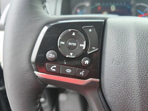Used 2019 Honda Pilot Touring image 17