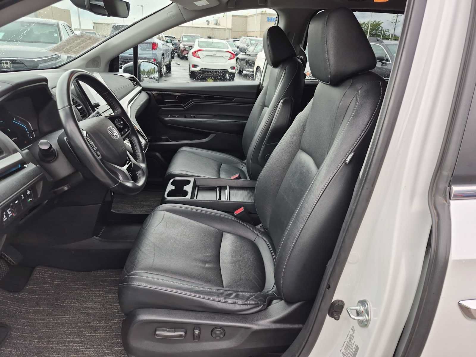 Used 2022 Honda Odyssey Touring image 16