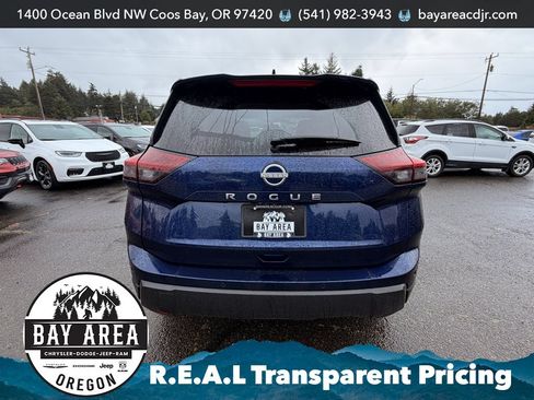 Used 2025 Nissan Rogue SV FWD image 5