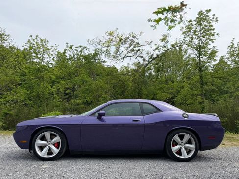 Used 2010 Dodge Challenger SRT8 w/ SRT Option Group II RWD image 3