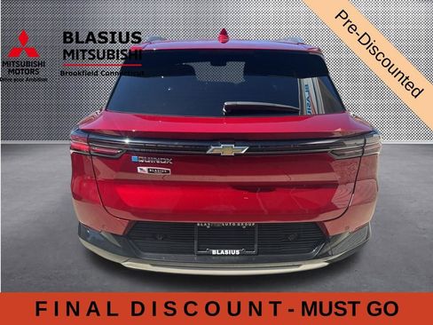Used 2025 Chevrolet Equinox EV LT w/ Convenience Package FWD image 7