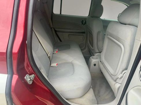 Used 2008 Chevrolet HHR LT FWD image 15