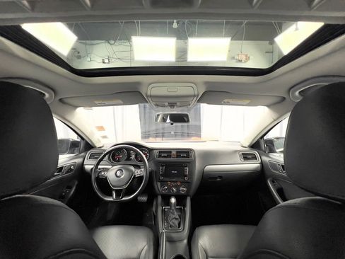 Used 2015 Volkswagen Jetta SE image 19