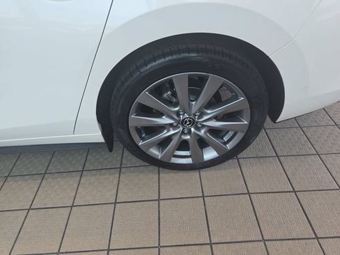 Used 2023 MAZDA MAZDA3 s FWD image 24