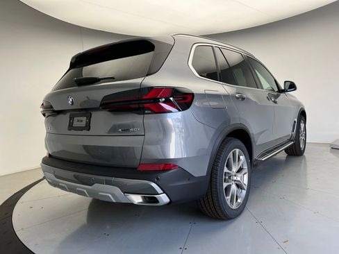 New 2026 BMW X5 xDrive40i image 3