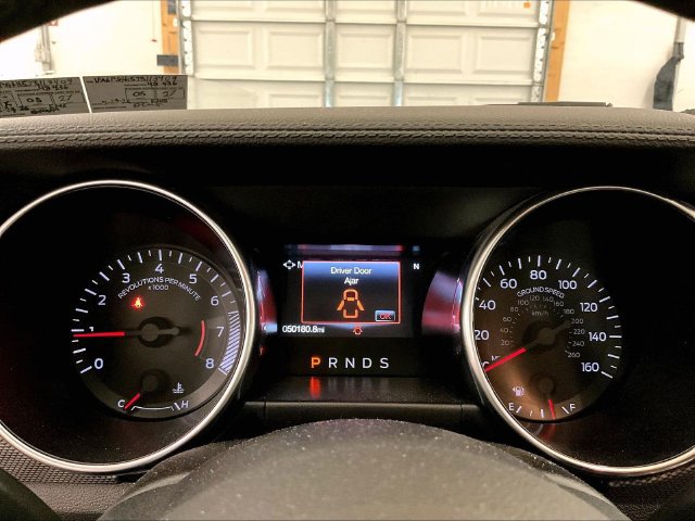 Used 2018 Ford Mustang Coupe w/ Equipment Group 101A RWD image 19