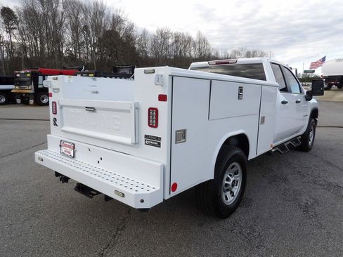 Used 2024 Chevrolet Silverado 3500 W/T w/ WT Convenience Package image 7