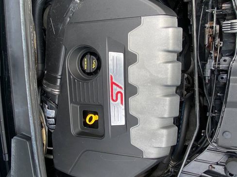 Used 2013 Ford Focus ST FWD image 57