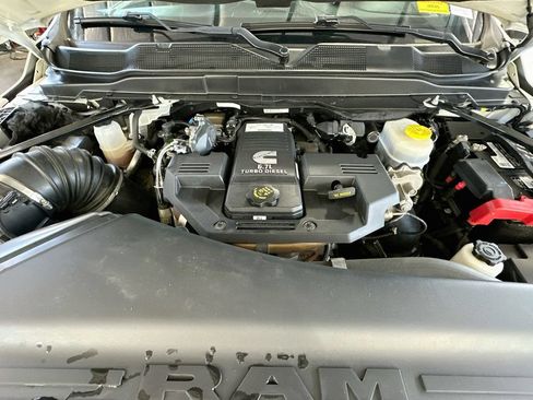Used 2021 RAM 2500 Limited w/ Towing Technology Group AWD/4WD image 33