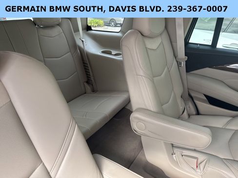 Used 2019 Cadillac Escalade Premium Luxury w/ LPO, Radiant Package image 37