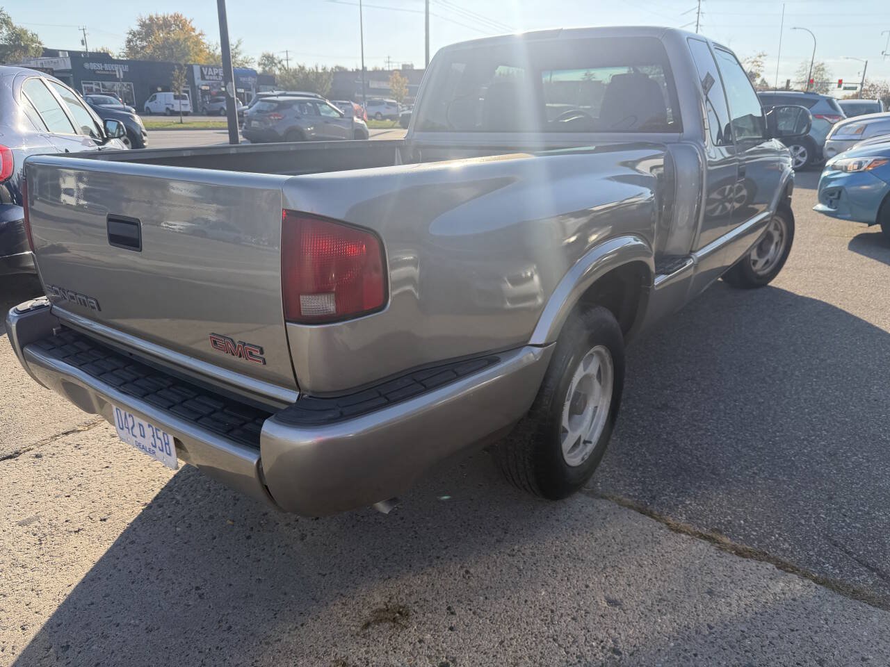 Used 1999 GMC Sonoma SLS w/ Super Spec Pkg 3 RWD image 13