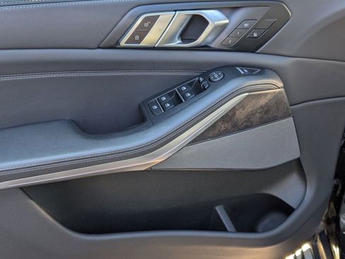 Certified 2024 BMW X5 sDrive40i image 14