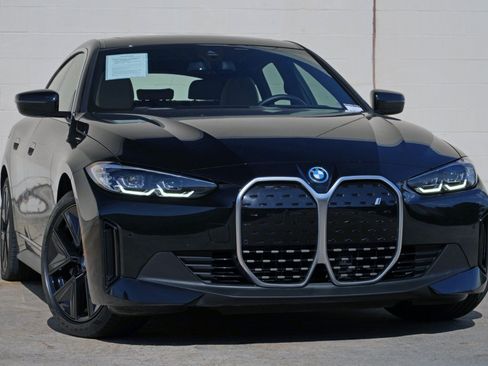 Used 2023 BMW i4 eDrive35 w/ Premium Package RWD image 4