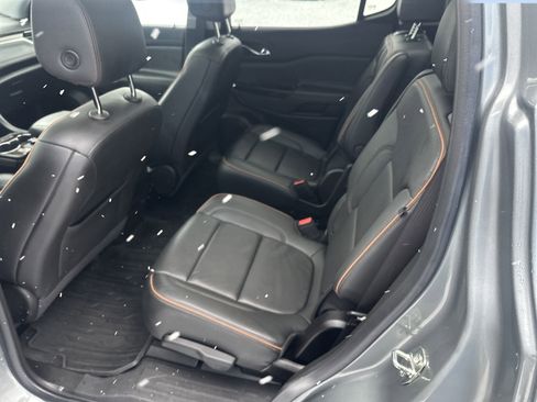 Certified 2023 GMC Acadia AT4 w/ Technology Package image 6