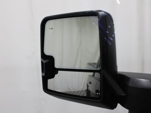 Used 2024 Chevrolet Silverado 2500 High Country w/ High Country Premium Package AWD/4WD image 10