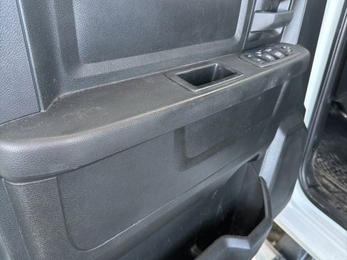 Used 2022 RAM 3500 Tradesman w/ Chrome Appearance Group image 16