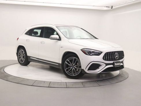 Certified 2025 Mercedes-Benz GLA 35 AMG 4MATIC image 35