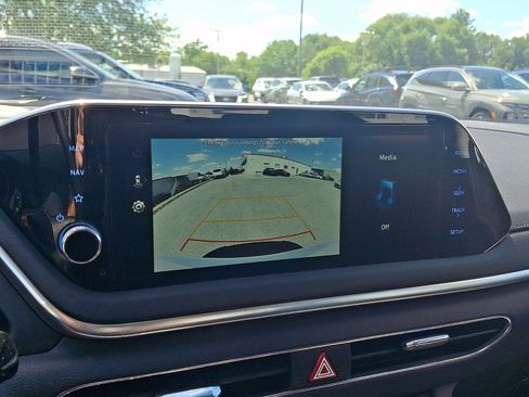Certified 2023 Hyundai Sonata SEL FWD image 18