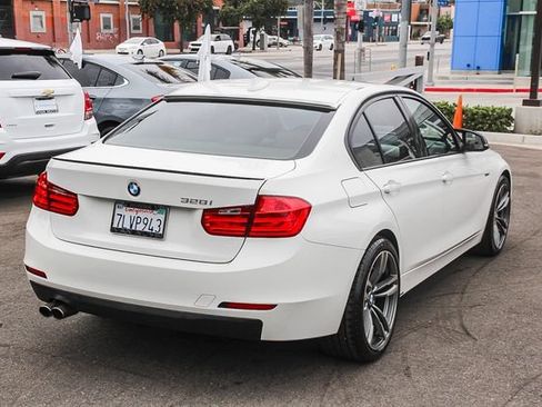 Used 2012 BMW 328i Sedan RWD image 5