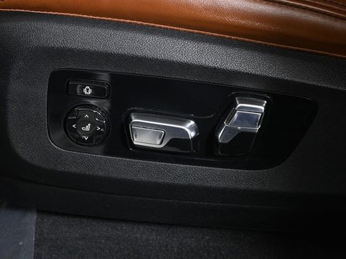 Certified 2023 BMW X6 M50i w/ Dynamic Handling Package image 28