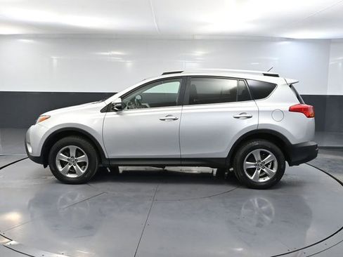 Used 2015 Toyota RAV4 XLE image 9