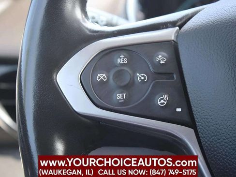 Used 2020 Chevrolet Traverse LT w/ Driver Confidence II Package image 16