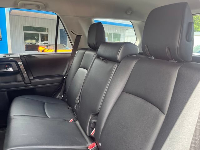 Used 2023 Toyota 4Runner TRD Off-Road Premium AWD/4WD image 15