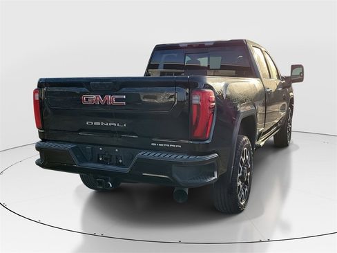 Used 2024 GMC Sierra 2500 Denali w/ Denali Reserve Package image 4
