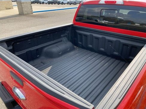 Used 2023 Ford Ranger Lariat w/ Tremor Off-Road Package image 25