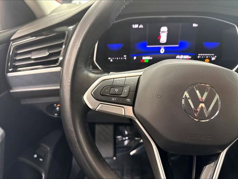 Used 2023 Volkswagen Jetta SE w/ Panoramic Sunroof Package FWD image 13