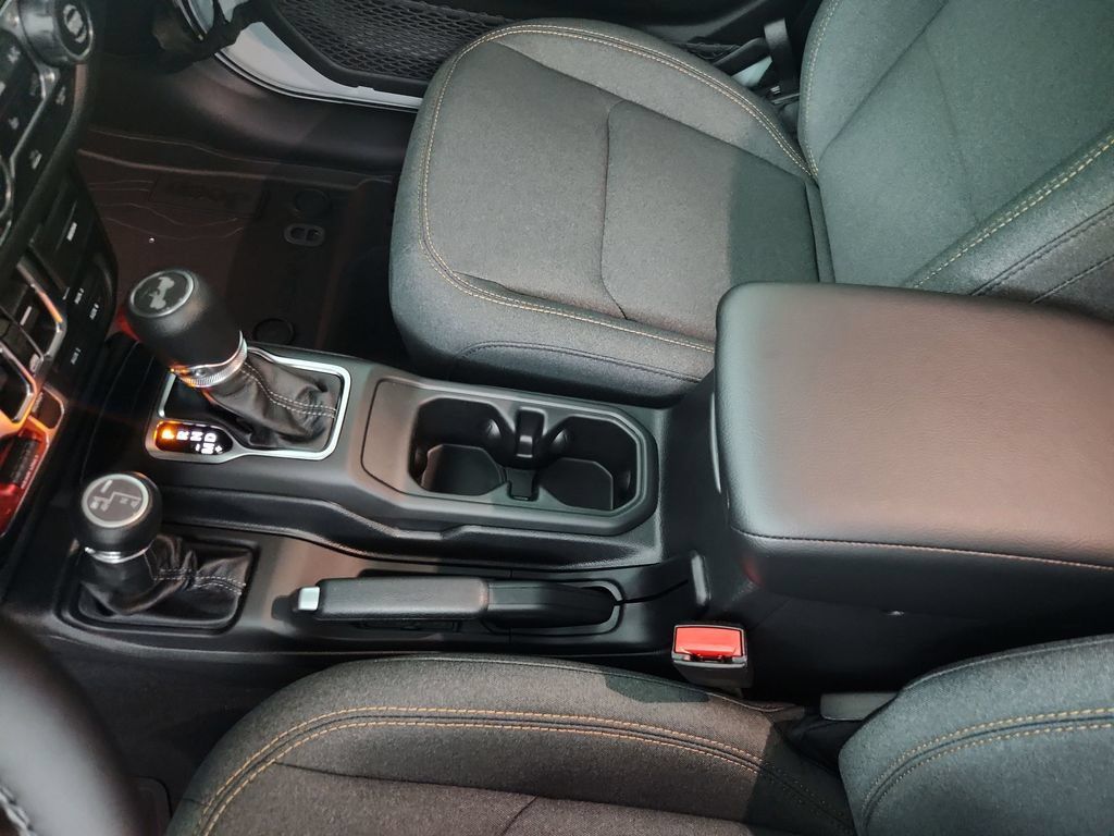 New 2026 Jeep Wrangler Unlimited Sport AWD/4WD image 29
