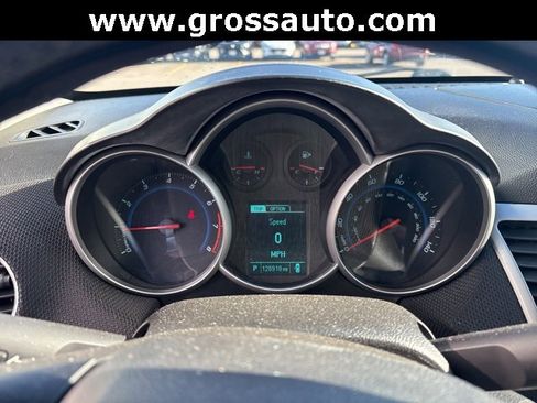 Used 2014 Chevrolet Cruze LT image 14