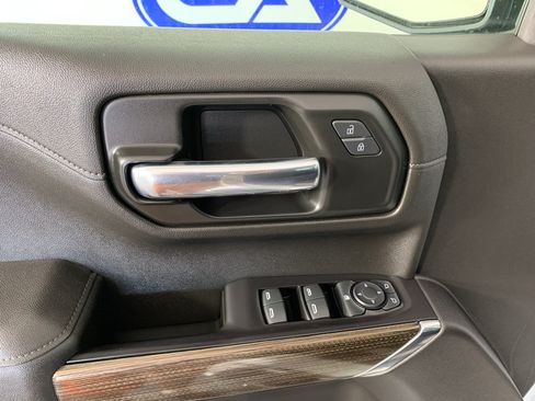 Used 2020 Chevrolet Silverado 1500 LT AWD/4WD image 13
