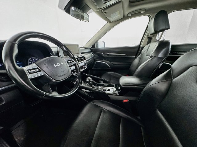 Used 2022 Kia Telluride S AWD/4WD image 18