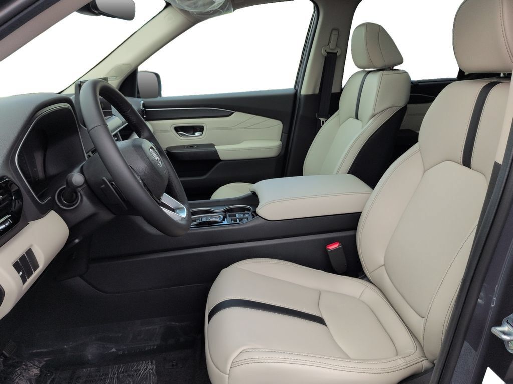 New 2026 Honda Pilot Touring image 22
