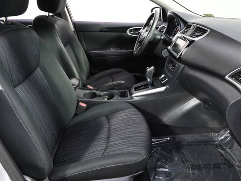 Used 2019 Nissan Sentra SV image 16