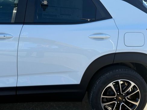 New 2026 Chevrolet TrailBlazer LT w/ Convenience Package image 17
