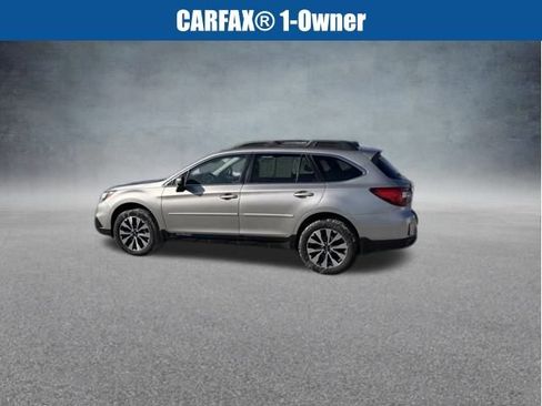 Used 2017 Subaru Outback 3.6R Limited image 7