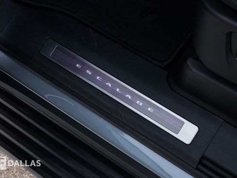 Used 2023 Cadillac Escalade Sport Platinum image 20