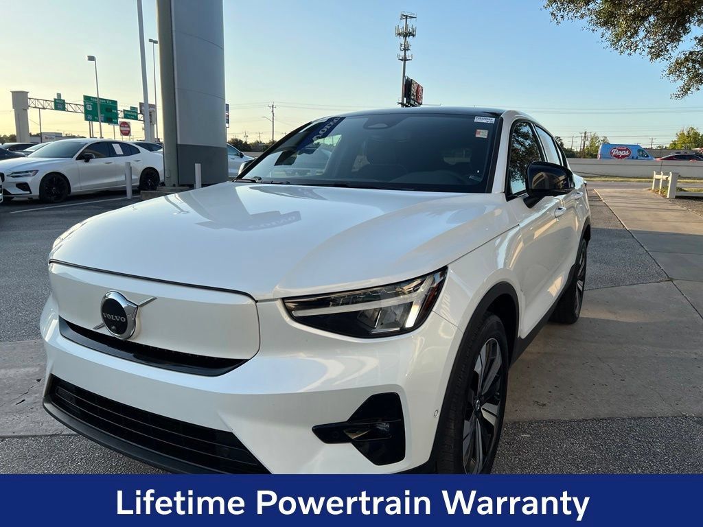 Certified 2023 Volvo C40 P8 Recharge Plus AWD/4WD image 3