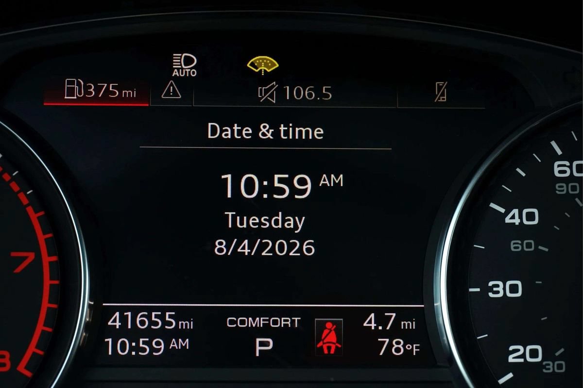 Used 2023 Audi Q5 2.0T Premium w/ Convenience Package AWD/4WD image 28