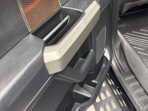 Used 2018 Ford F150 Raptor w/ Equipment Group 802A Luxury AWD/4WD image 44