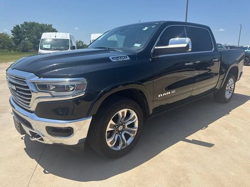 Used 2019 RAM 1500 Limited AWD/4WD image 3