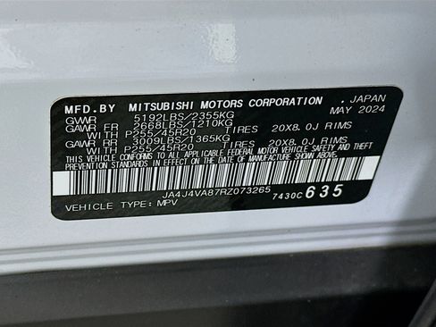 Used 2024 Mitsubishi Outlander SE AWD/4WD image 12