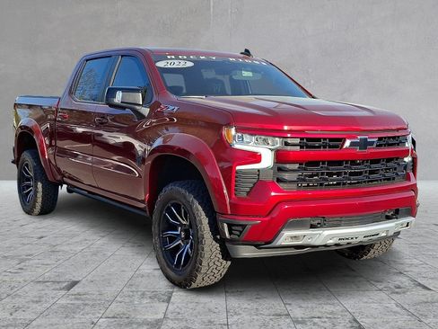 Used 2022 Chevrolet Silverado 1500 RST AWD/4WD image 3