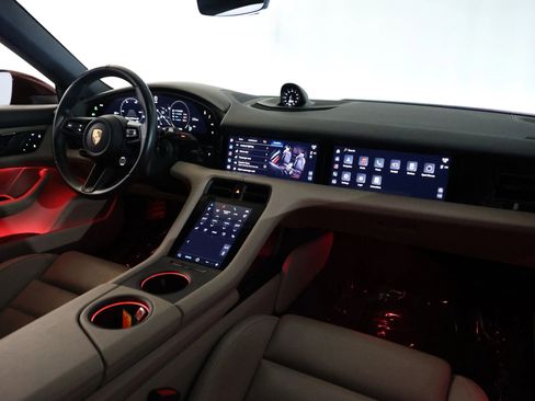 Used 2022 Porsche Taycan 4 Cross Turismo w/ Technology Package image 86