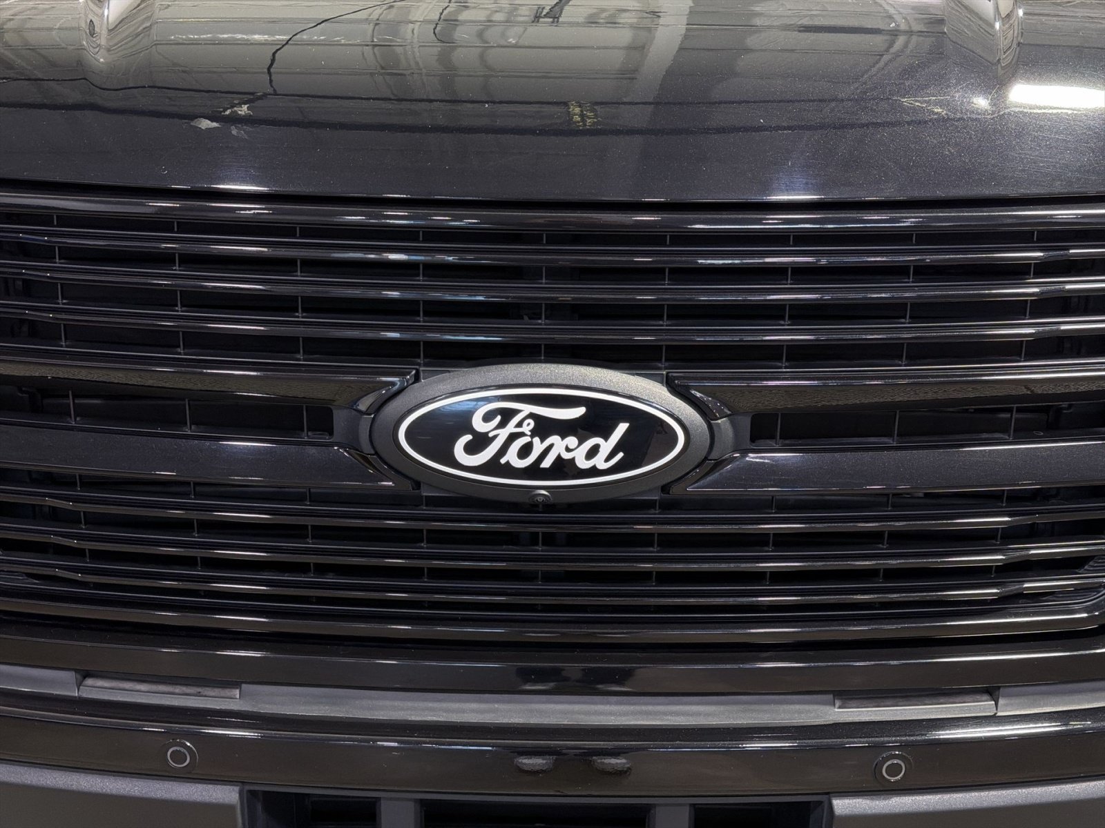 Used 2024 Ford F150 Platinum w/ Equipment Group 702A High AWD/4WD image 12