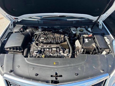 Used 2016 Cadillac XTS Premium image 11