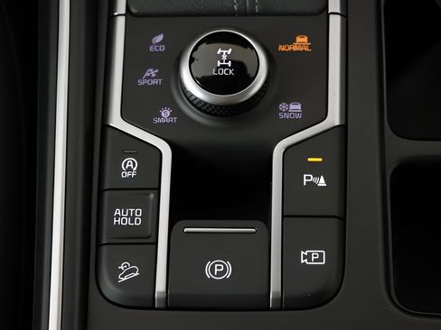 New 2025 Kia Sorento EX w/ Panoramic Sunroof Package image 34