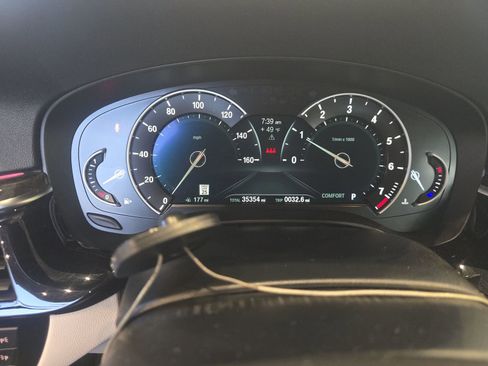 Used 2019 BMW 540i w/ Premium Package image 11